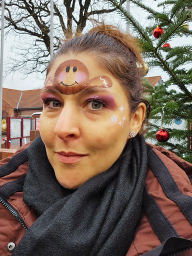 Buntes Facepainting-Motiv für Kinder und Erwachsene, professionell geschminkt von Faceglimmer in Seevetal